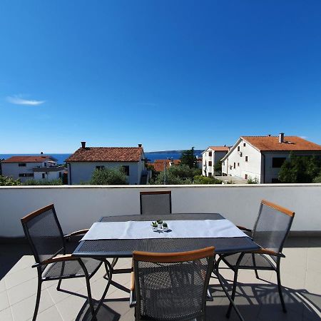 Apartmani Alta Крк Экстерьер фото