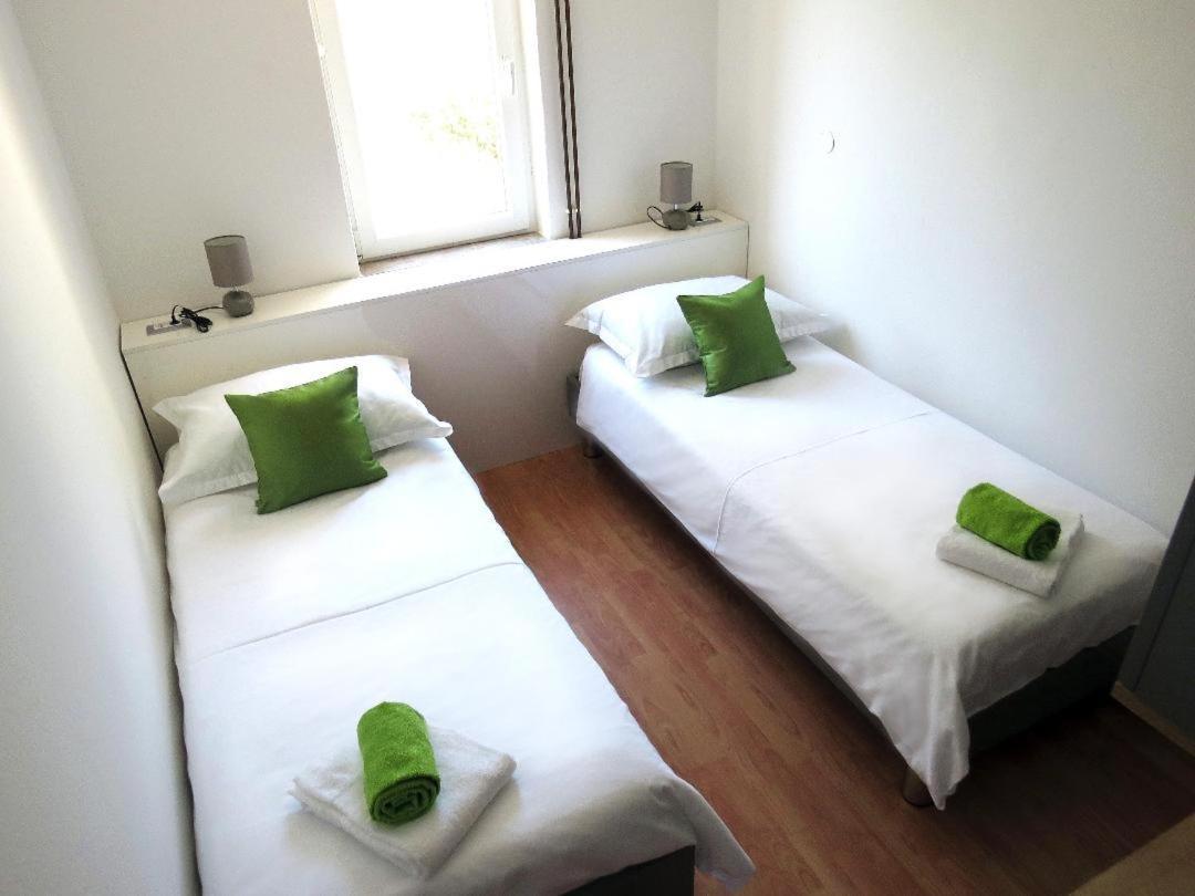 Apartmani Alta Крк Экстерьер фото